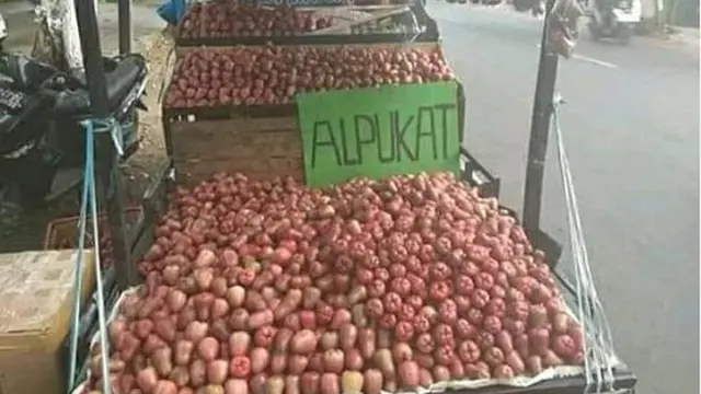 6 Tulisan Nama Buah Tak Sesuai dengan yang Dijual Ini Nyeleneh
