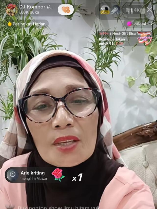 Nursyah Ibunda Indah Permatasari