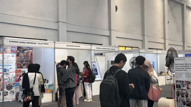 Cerita Reynaldo, Penyandang Disabilitas Tempuh 2 Jam Naik Motor ke Job Fair Jakbar