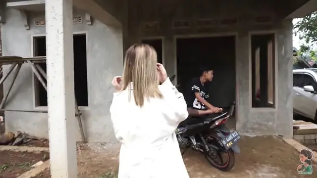 Meli Lida di Kampung Halaman
