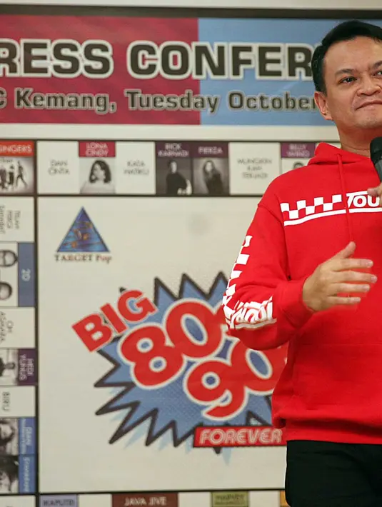Album bertajuk Big 80's-90's Forever Young, akan hadir dengan 15 judul lagu oleh suara-suara musisi dan penyanyi lawas. Pastinya, karya-karya terbaik masa itu akan hadir menjadi satu di album tersebut. (Nurwahyunan/Bintang.com)