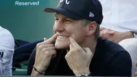 Schweinsteiger Kirim Pesan Damai Usai Rasakan Teror Paris