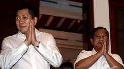 Secara terbuka, Prabowo menyampaikan keinginannya mengajak Hary Tanoe dalam tim pemenangan di pilpres. Hary pun menyambut tawaran Prabowo dan memberikan secara resmi dukungannya, Jakarta Selatan, Kamis (22/5/2014) (Liputan6.com/Johan Tallo)