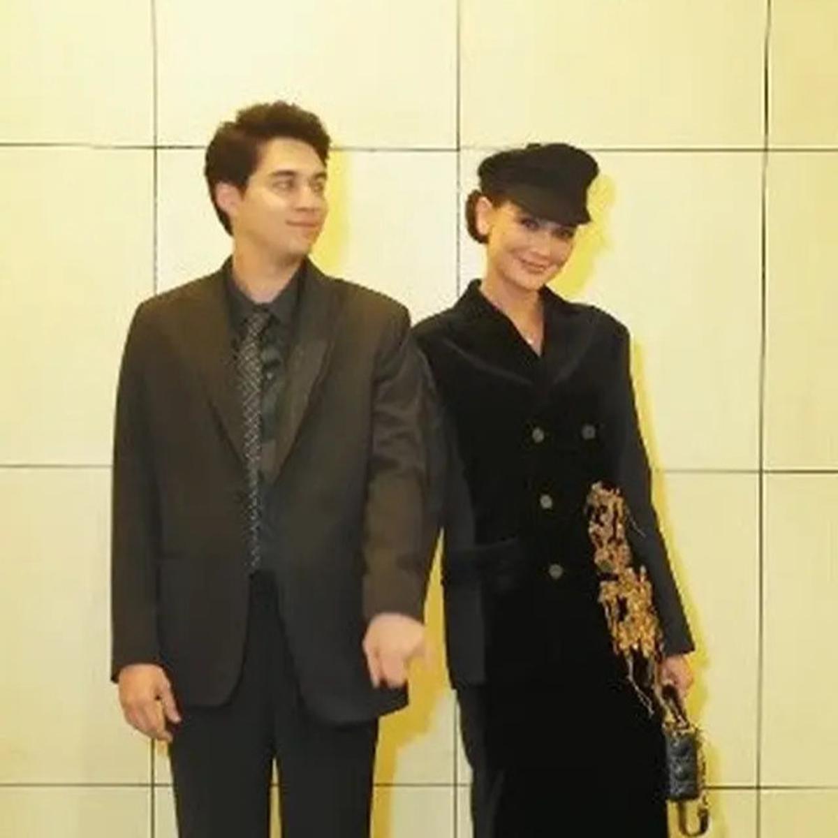 Potret Terbaru Gaya Couple Serba Hitam Luna Maya dan Maxime Bouttier, Stylish dan Elegan