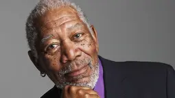 "Semua korban pelecehan berhak untuk didengar dan kita harus mendengaran mereka," lanjutnya. (instagram/morgan.freeman.official)