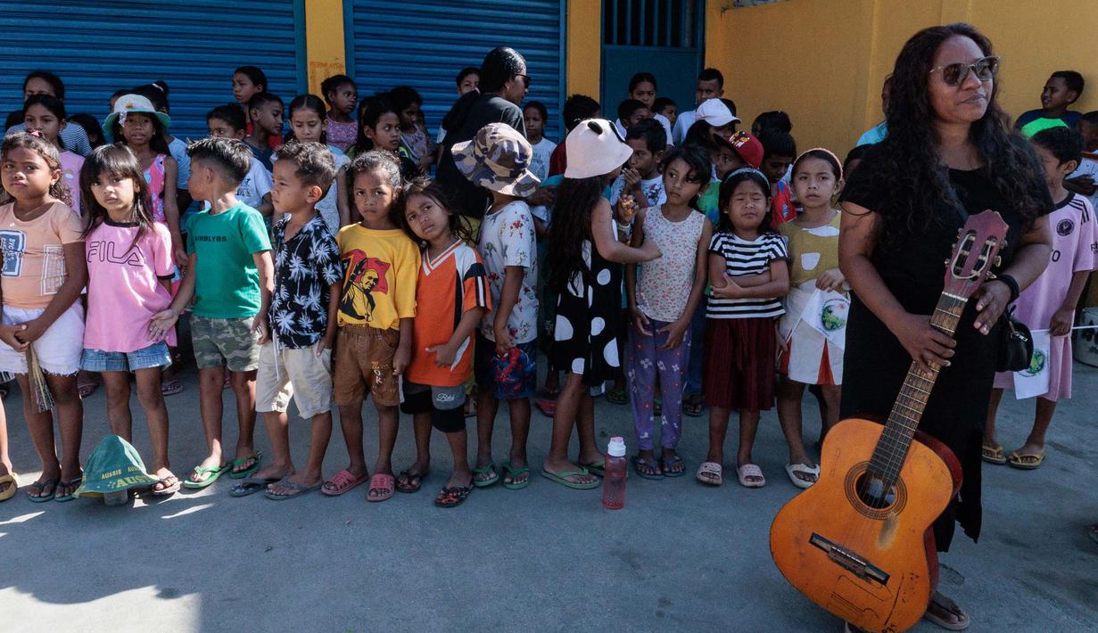 Sebelumnya, Paus Yohanes Paulus II berkunjung pada tahun 1989, ketika itu Timor Leste masih bernama Timor Timur dan masih menjadi bagian Indonesia. (Yasuyoshi CHIBA/AFP)