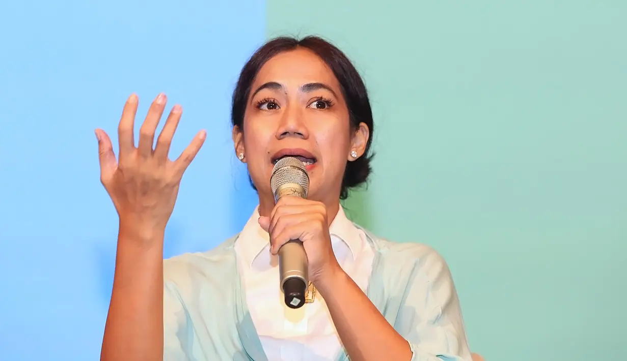 Sementara juara II diraih film Di Bawah Fly Over (Yudhistira Tegar Hermawan), dan film Pohaci (Sri Sulistiyani) sebagai juara III. (Bambang E.Ros/Bintang.com)