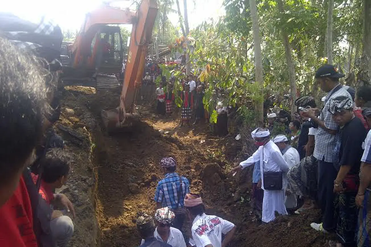 Pembongkaran kuburan massal eks anggota PKI
