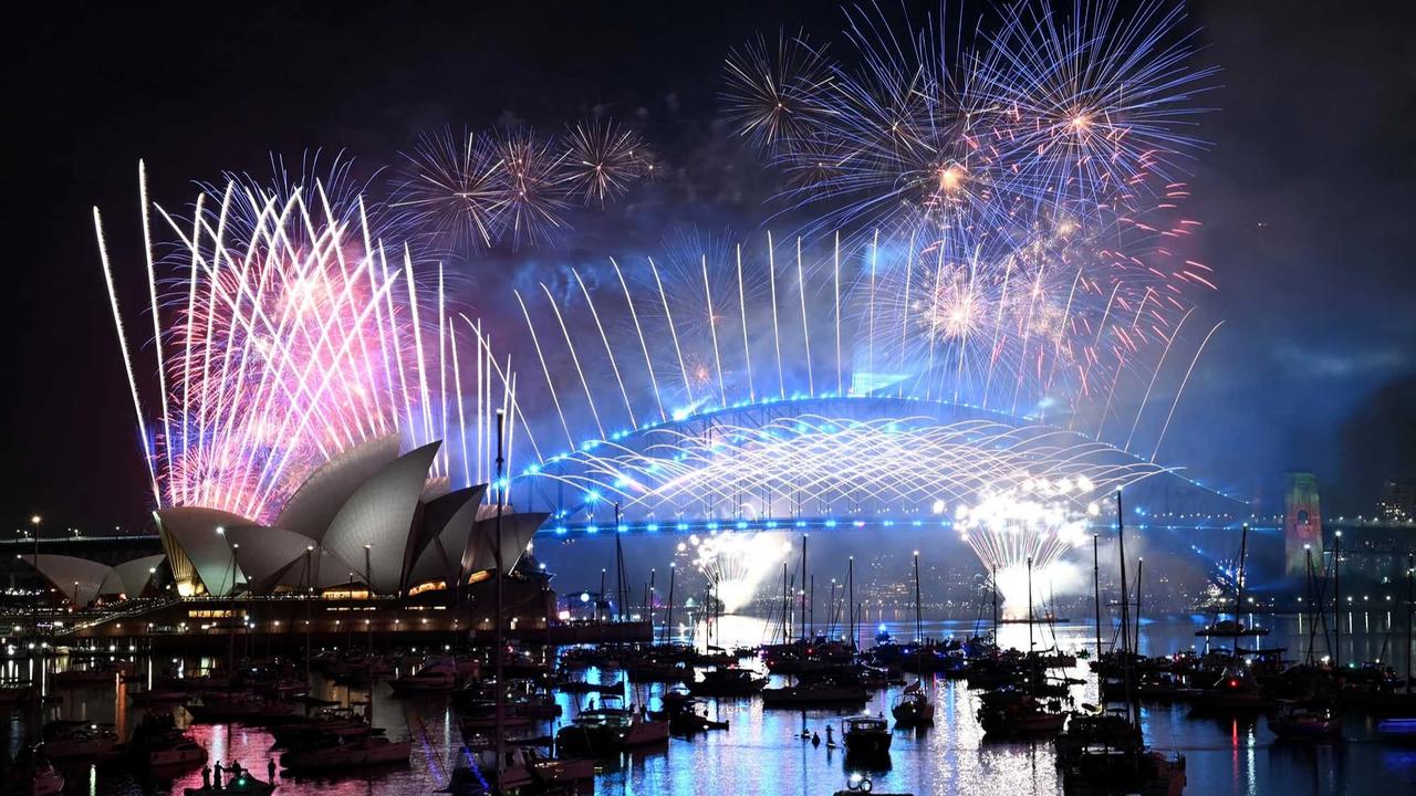 FOTO: Kembang Api Sambut Tahun Baru 2026 di Sydney
