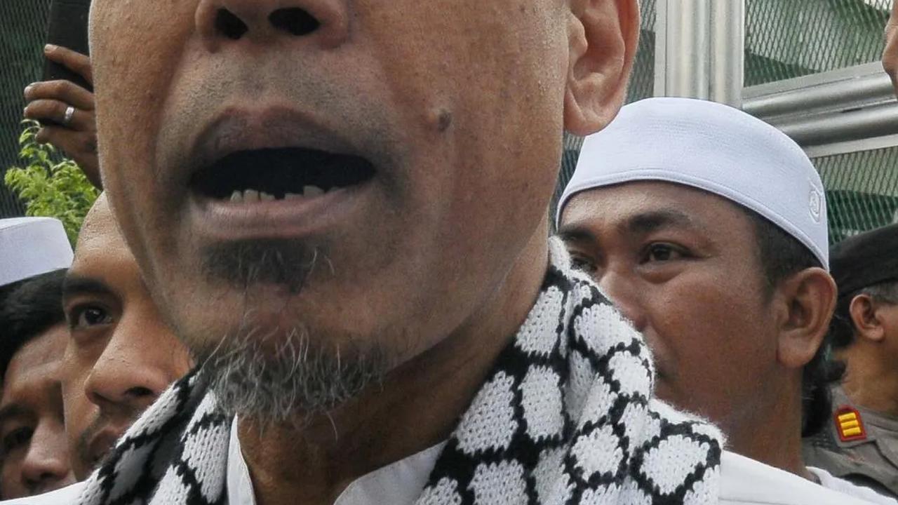 Sebelumnya Hakim Pengadilan Negeri Jakarta Timur memvonis narapidana kasus terorisme itu dengan hukuman penjara selama tiga tahun.<br>