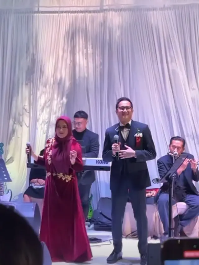 Aldi Bragi Duet dengan Ikke Nurjanah (Instagram @ikkenurjanah0518)