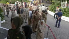 Halal bihalal yang digelar di Pendopo Balai Kota DKI Jakarta itu dimulai sekira pukul 07.30 WIB. (Liputan6.com/Herman Zakharia)