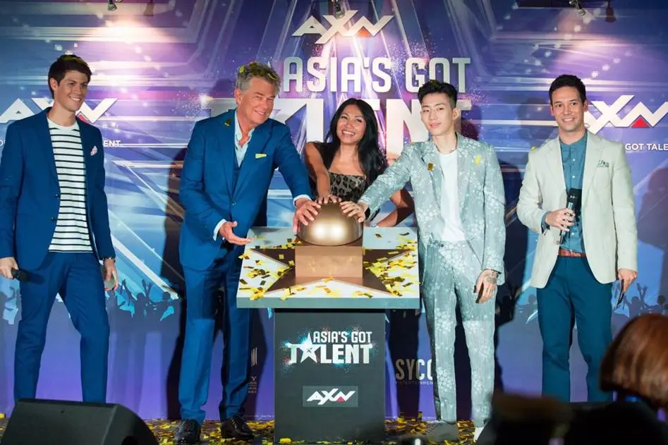 Anggun C Sasmi bersama David Foster dan Jay Park sebagai juri Asia's Got Talent (AXN)