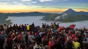 Usai Kebakaran Bromo, Akses Penanjakan Dibuka Lagi