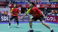 Pasangan ganda campuran Indonesia Rafli Ramanda/Az-Zahra Putri Dania mengalahkan&nbsp;Edzus Meirans/Annija Rulle-Titava dari Latvia 21-8 dan 21-3 pada partai pertama Kejuaraan Dunia Junior 2022 di&nbsp;Palacio de Deportes de Santander, Spanyol, Senin (17/10). (foto: PBSI)