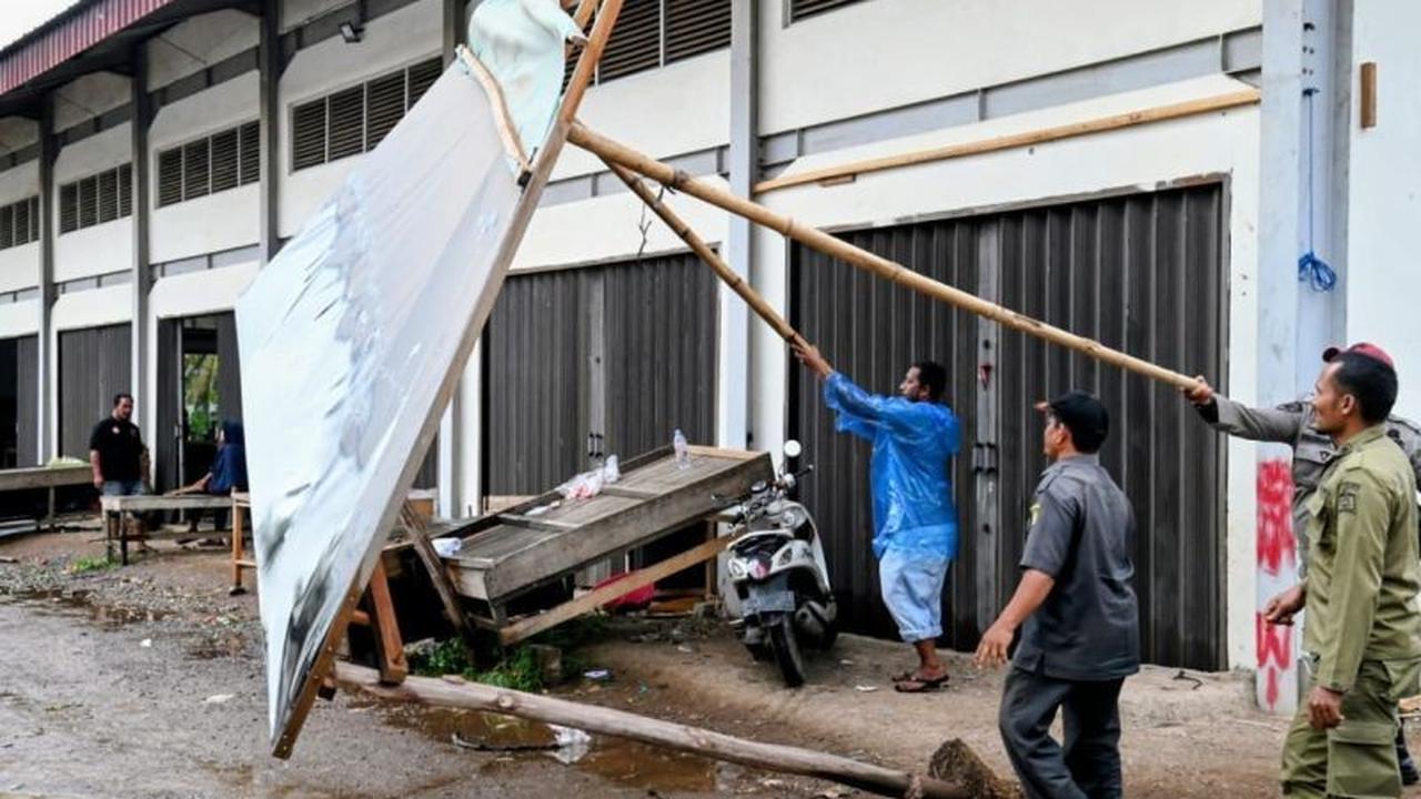 Pemkab Aceh Besar Tata Ulang Pasar Induk Lambaro Demi Kenyamanan Pedagang dan Pembeli