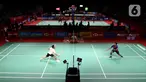 Pebulu tangkis Indonesia Anthony Sinisuka Ginting dan Jonathan Christie  berlatih jelang pelaksanaan Indonesia Open 2023 di Istora Senayan, Jakarta, Senin (12/06/2023). (Liputan6.com/Herman Zakharia)