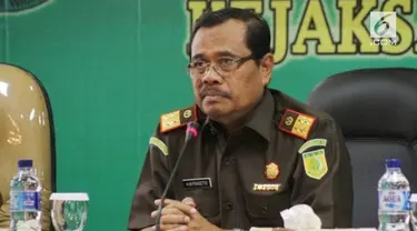 Jaksa Agung HM Prasetyo mengatakan pihaknya akan mencabut berkas banding terkait kasus penistaan agama yang menyeret mantan Gubernur DKI Jakarta Basuki Tjahaja Purnama alias Ahok