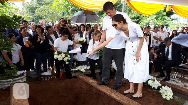 Mikha Tambayong