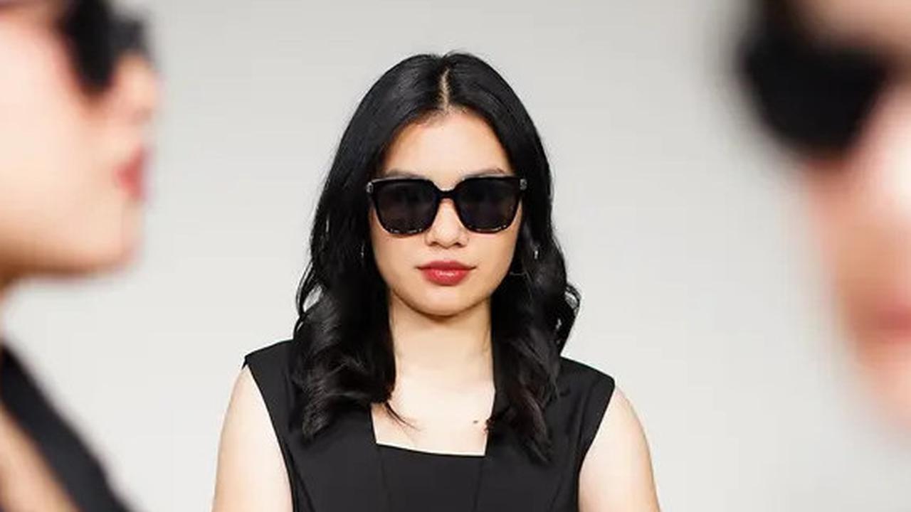 6 Potret Cantik Menawan Vanessa Zee, Peserta Indonesia Idol yang Hobi Tampil Feminim Pakai Rok Mini