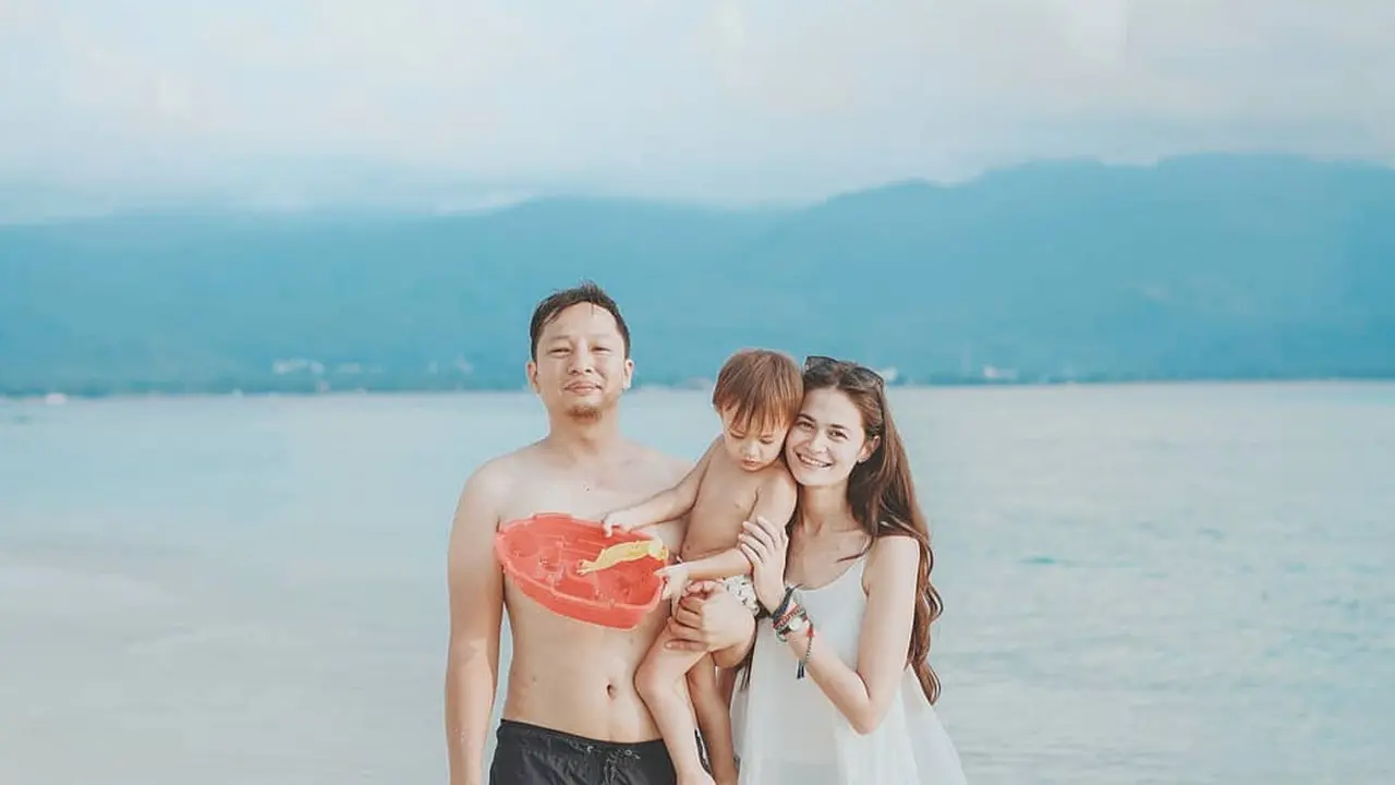 [Bintang] Ringgo Agus Rahman dan Sabai Morshek