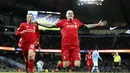 Pemain Liverpool, Martin Skrtel, merayakan gol bersama rekannya pada lanjutan Liga Inggris di Stadion Etihad, Manchester, (21/11/2015). Liverpool menang 4-1 atas Manchester City. (Reuters/Carl Recine)
