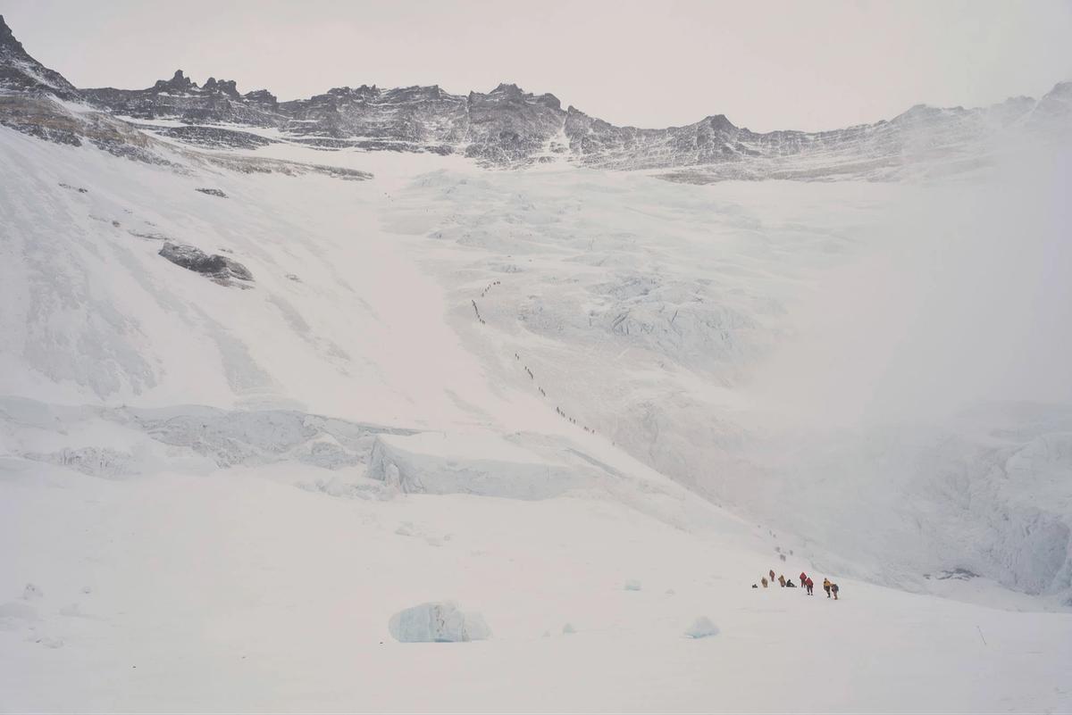 FOTO: Musim Pendakian Everest Kembali Bergeliat