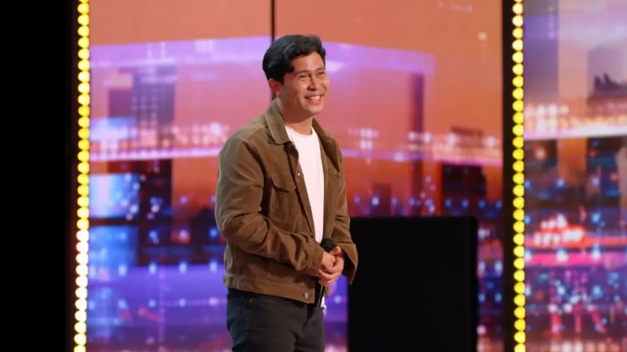 Cakra Khan