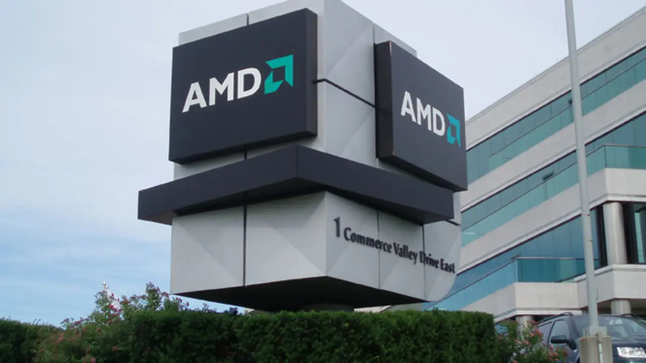 amd-130912b.jpg