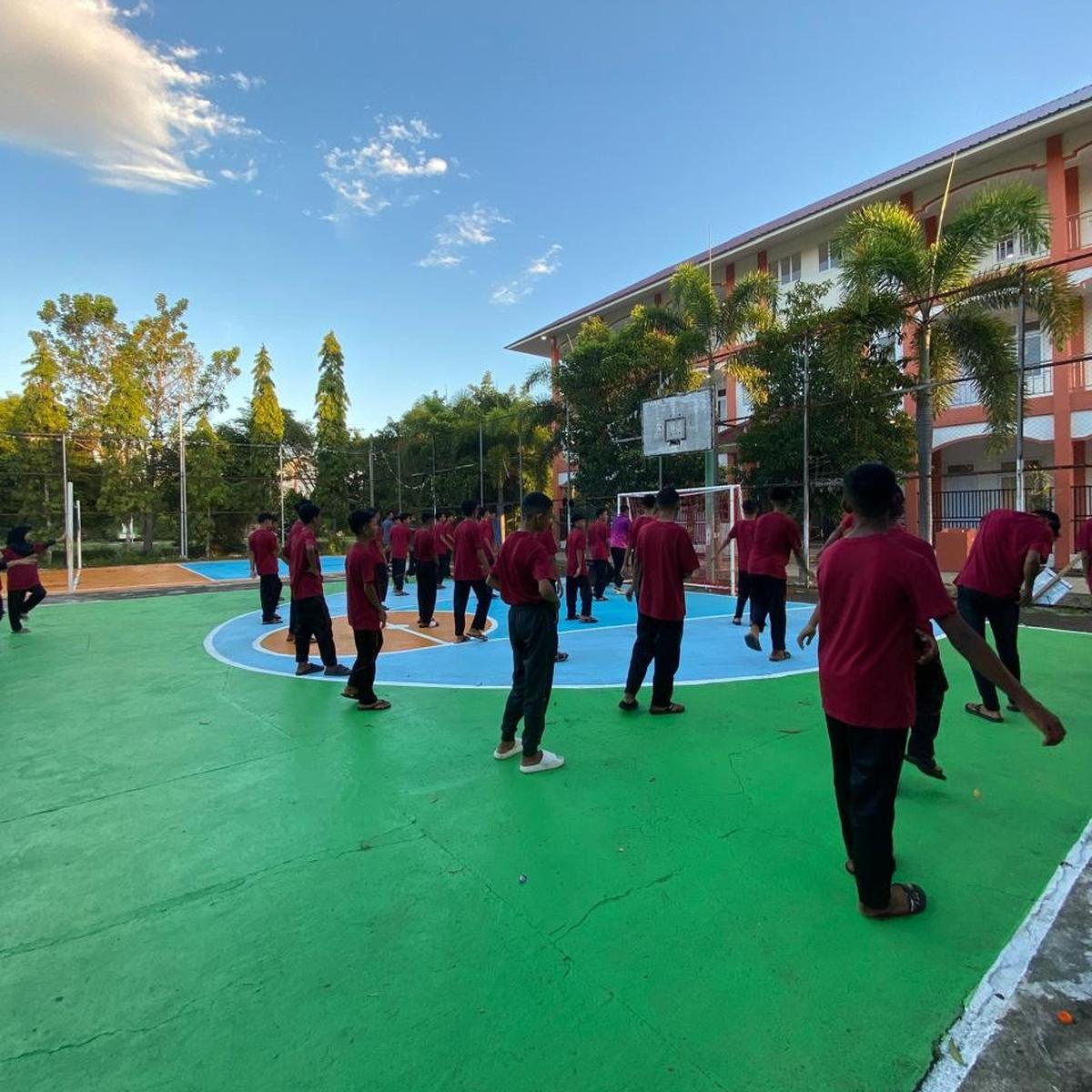 Sekolah Rakyat Menengah Atas (SRMA) 2 berbagi lokasi dengan SMA Unggul Ali Hasjmy