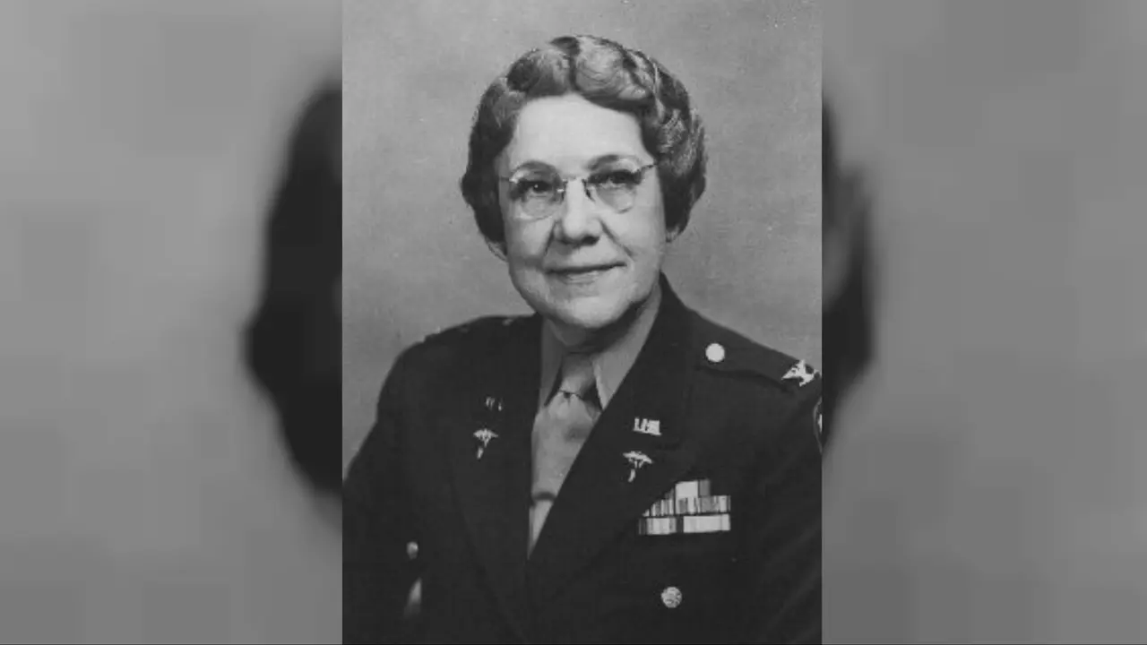 Florence Aby Blanchfield, wanita pertama yang mendapat gelar militer AS. (Wikimedia)