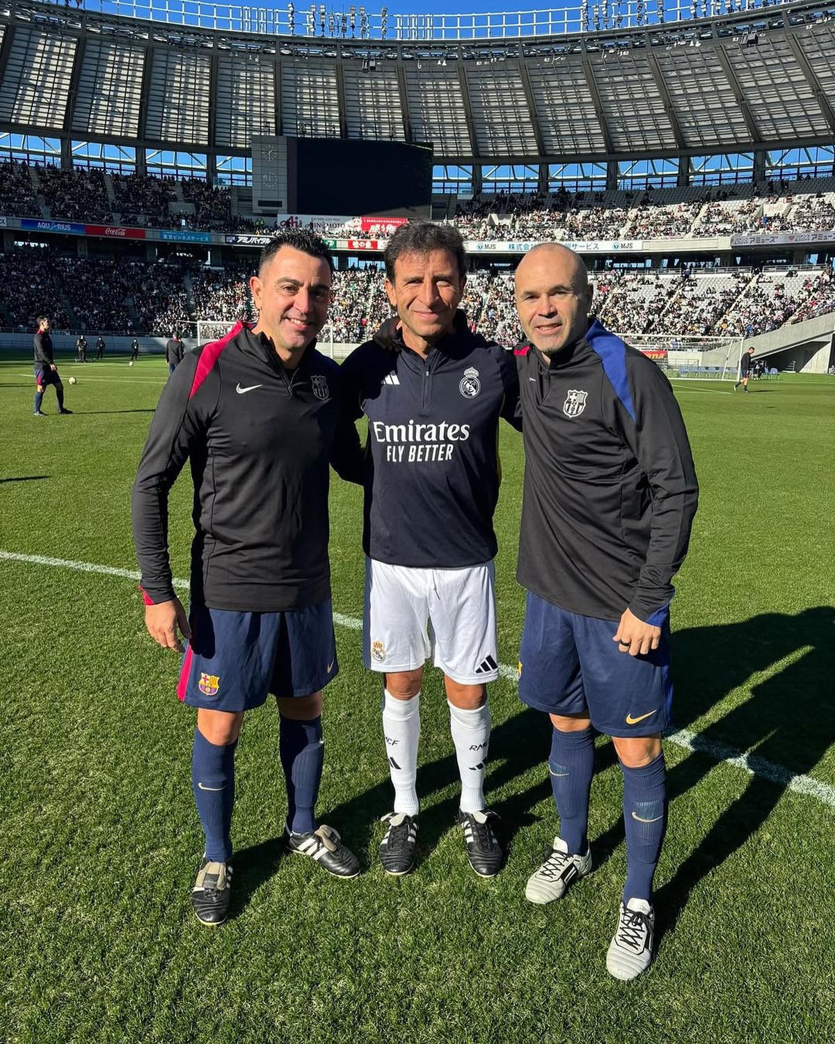 Milla Eks Pelatih Timnas Indonesia Bareng Legend Xavi-Iniesta, Ada Momen dengan Cannavaro