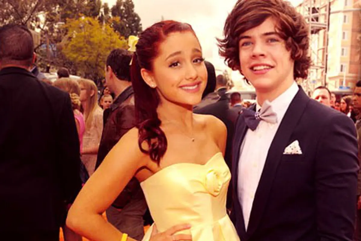 Ariana Grande Diam-diam Mengidolakan Harry Styles