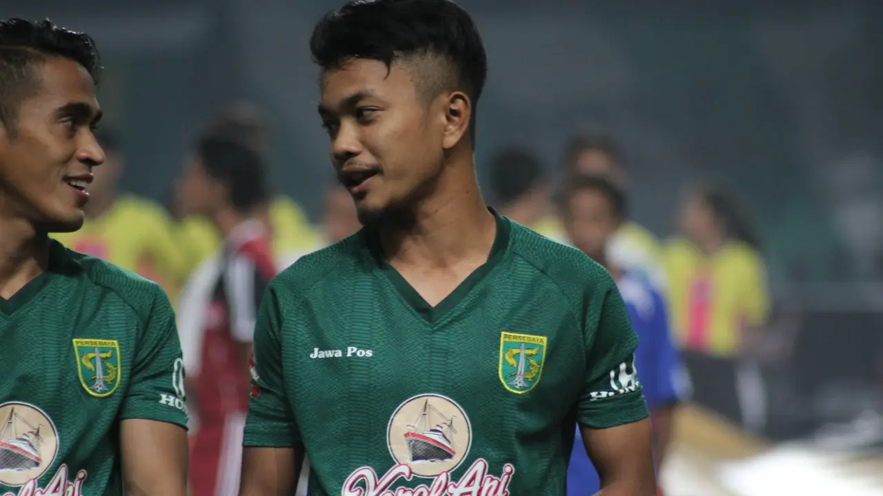 gelandang Persebaya, M. Hidayat