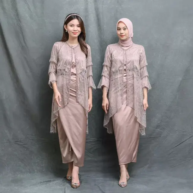 6 Model Dress Brokat Cantik untuk Berbagai Urusan