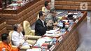 Menteri Perhubungan (Menhub) Budi Karya Sumadi mengikuti Rapat Kerja bersama Komisi V DPR, Rabu (24/5/2023).  (Liputan6.com/Faizal Fanani)