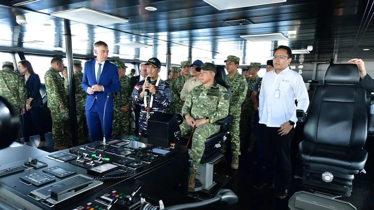 FOTO: KRI Canopus Resmi Perkuat Pemetaan Laut dan Pertahanan Maritim Indonesia