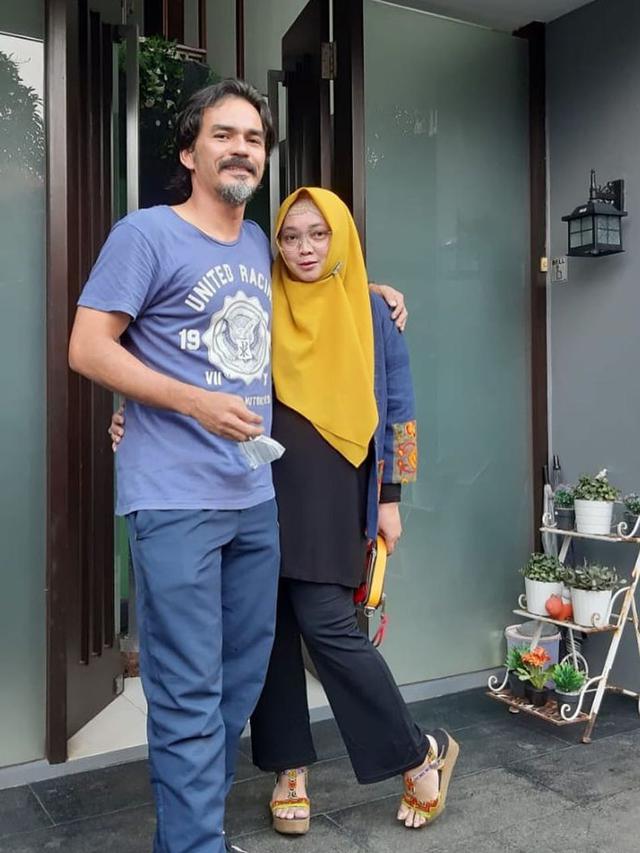 [Fimela] Rina Gunawan dan Teddy Syah