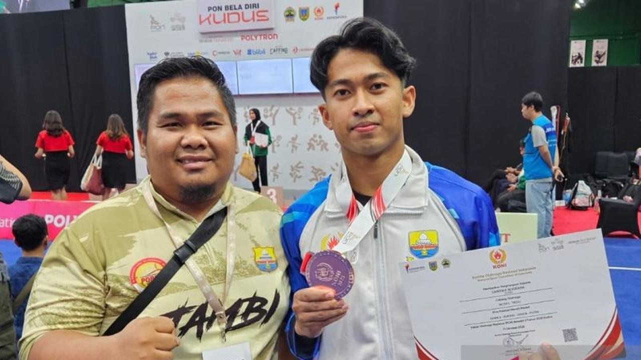 Raih Perunggu Pertama! Atlet Wushu Jambi Candika Nugraha Ukir Prestasi di PON Bela Diri 2025