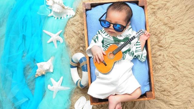 5 Gaya Pemotretan Baby Born Anak Westny Dj Lucu Dan Menggemaskan Hot Liputan6 Com