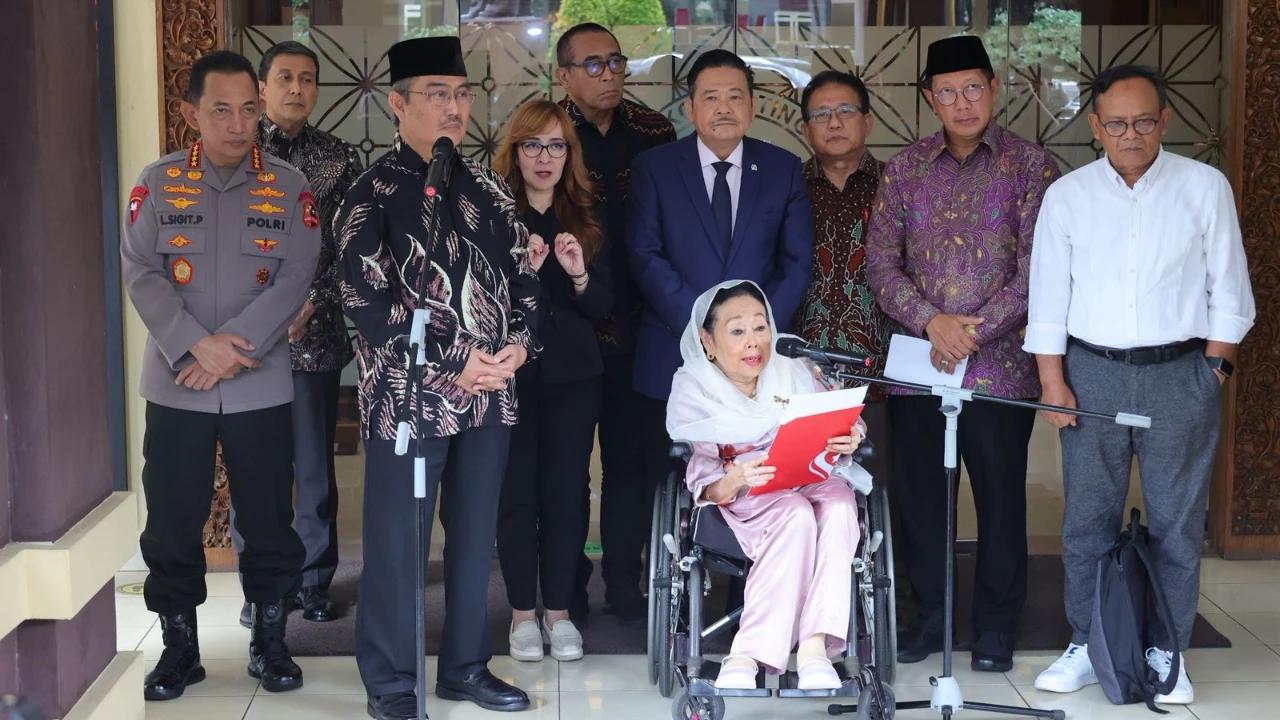 VIDEO: Momen Ketua Percepatan Reformasi Polisi Jimly Tegur Kapolri Usai Bicara Janji "Harusnya Tutup...."