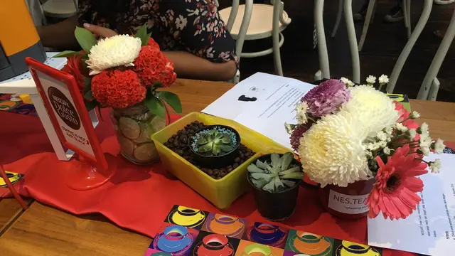 Dekorasi meja