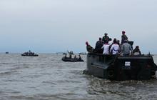Diawasi Kasal dan Titiek Soeharto, 1.500 TNI AL dengan 3 Kapal Khusus Bongkar Pagar Laut di Tangerang