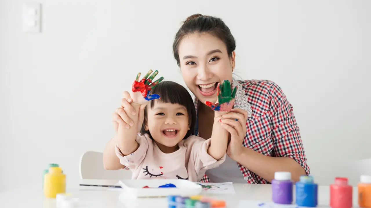 Manfaat untuk Ibu dan Si Kecil Saat Bermain Bersama