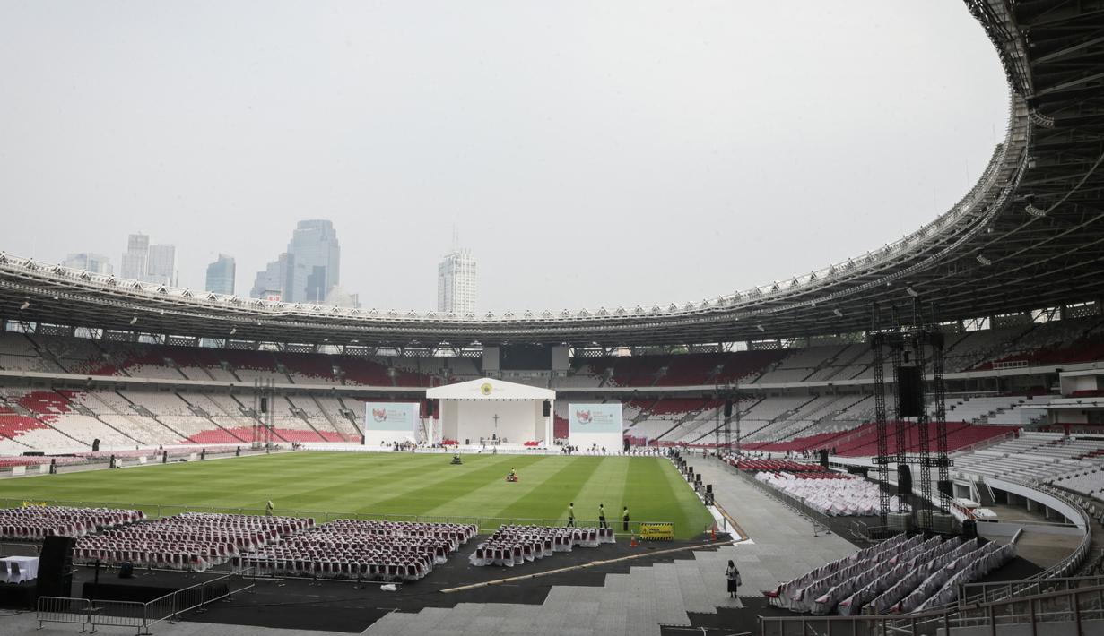 Dalam lawatannya di Indonesia, Paus Fransiskus akan melakukan kunjungan kehormatan dan bertemu dengan Presiden Joko Widodo di Istana Merdeka, Jakarta. (ADITYA AJI/AFP)