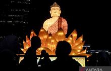 Illumination of Jakarta, Glow of Peace: Waisak 2026 Perkuat Citra Jakarta Kota Terbuka dan Damai