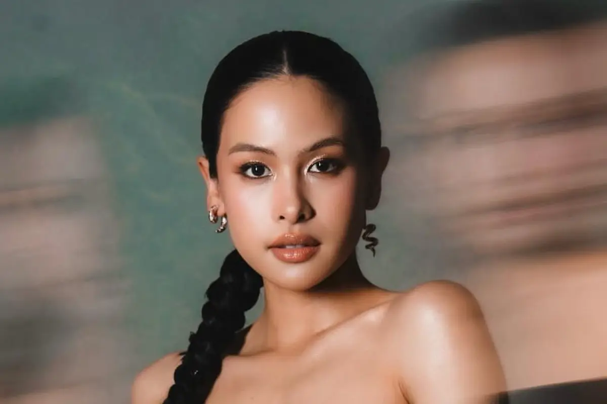 Maudy Ayunda saat Premier Film Para Perasuk