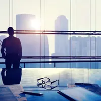 Ada orang yang tidak punya ambisi besar dalam hidupnya. Tapi, ada juga orang lain yang sangat berambisi. Kenapa? | via: fromstarttostardom.com