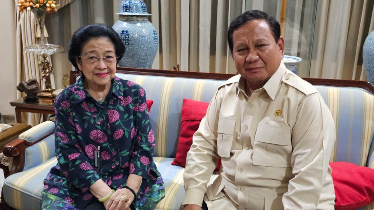 Mengintip Bunga di Meja Ruang Tamu Megawati Saat Menyambut Presiden Prabowo, Simbol Apa?