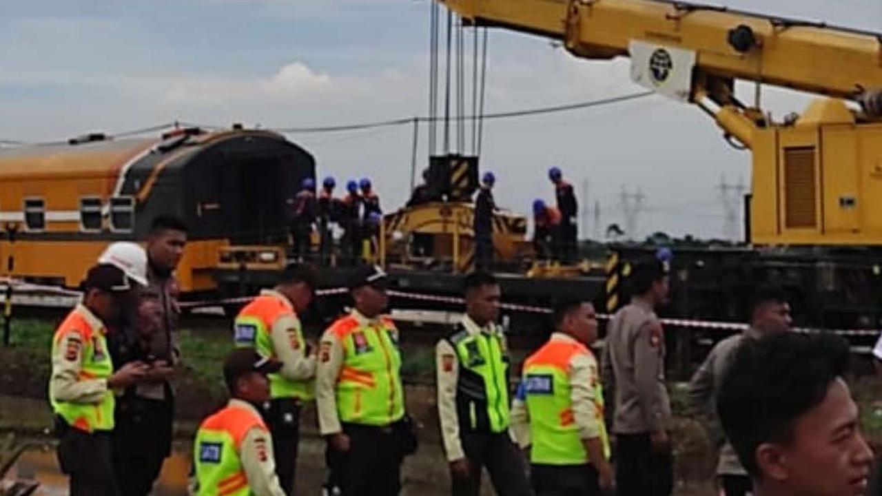 KA Turangga & KA Lokal 'Adu Banteng' di Cicalengka, Ini Penyebab Kereta Api Tak Bisa Rem Mendadak